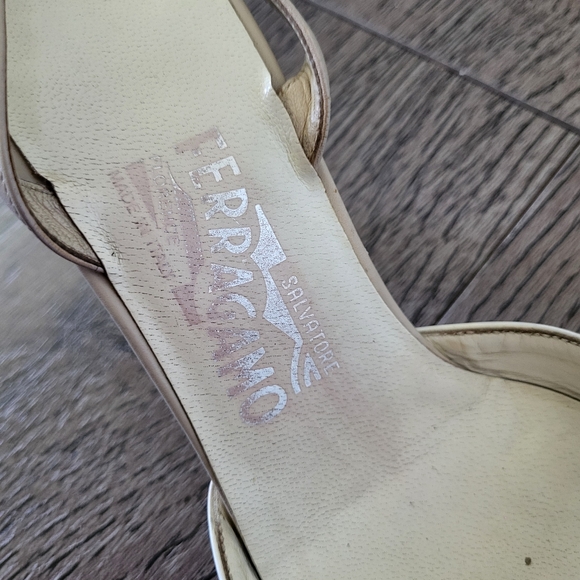 Salvatore Ferragamo mules kitten heels 5 5.5 vintage - Picture 4 of 11